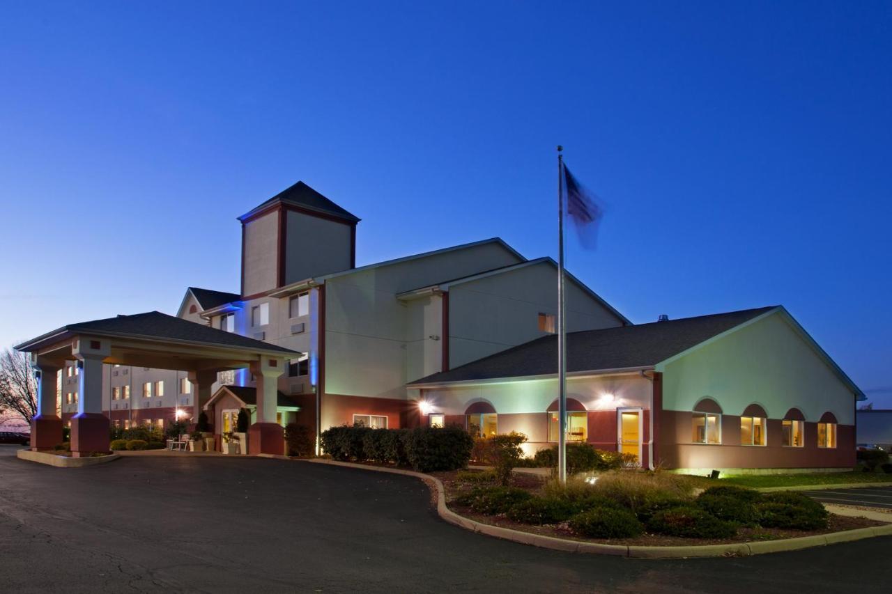Holiday Inn Express Mt. Vernon By Ihg Mount Vernon Экстерьер фото